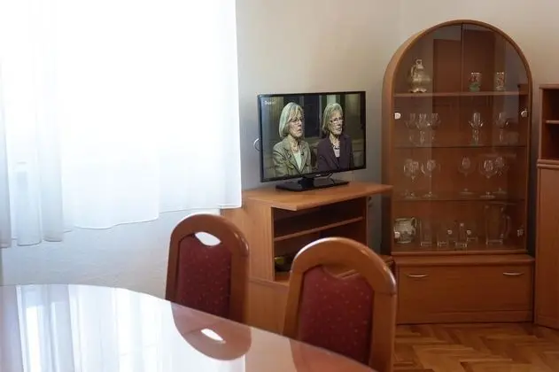 Apart Daire, Balkon, Deniz Manzaralı (A1)