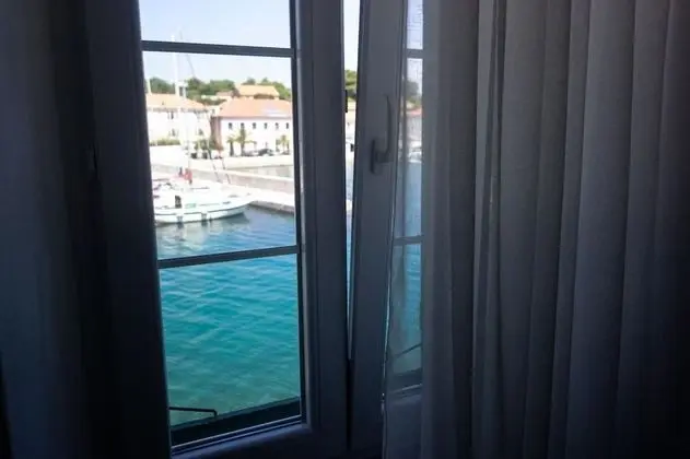 Apart Daire, Balkon, Deniz Manzaralı (A1)