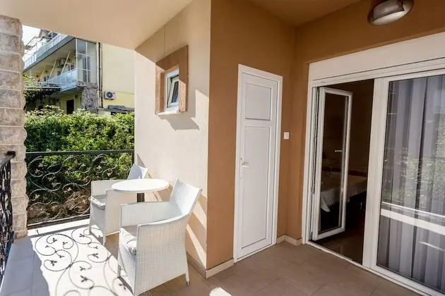 Comfort Stüdyo, Bahçe Manzaralı