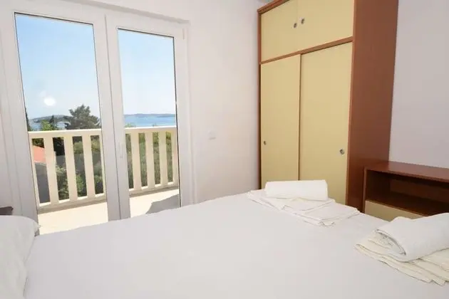 Superior Apart Daire, Deniz Manzaralı