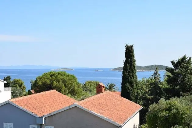 Superior Apart Daire, Deniz Manzaralı