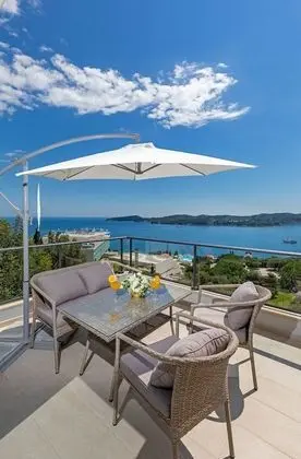 Apart Daire, Deniz Manzaralı (Penthouse)