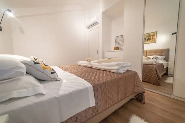 Apart Daire, Deniz Manzaralı (Penthouse)