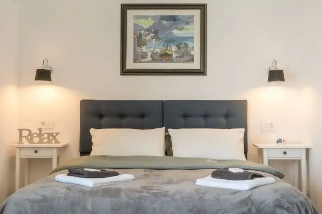 Apart Daire, Deniz Manzaralı (Penthouse)