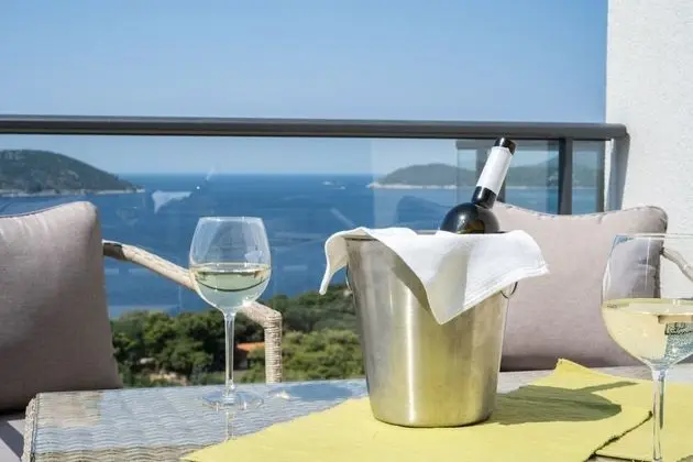 Apart Daire, Deniz Manzaralı (Penthouse)