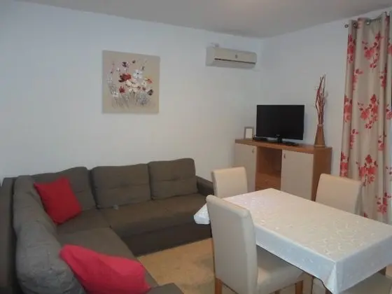 Apart Daire, 2 Yatak Odası, Balkon