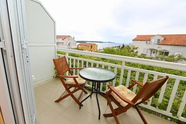 Basic Tek Büyük Yataklı Oda, 1 Yatak Odası, Kısmi Deniz Manzaralı