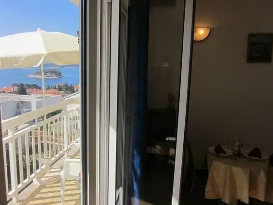 Stüdyo, Deniz Manzaralı