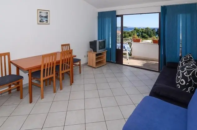 Apart Daire, Deniz Manzaralı, Denize Bakan (2)