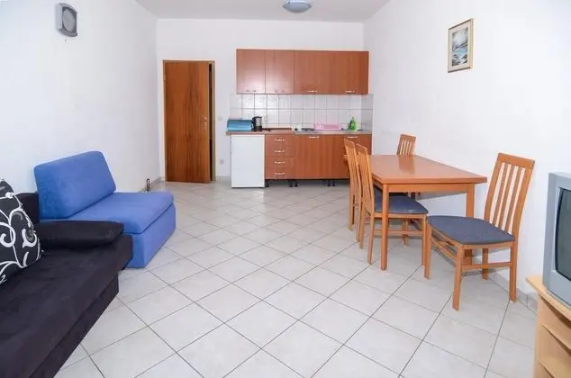 Apart Daire, Deniz Manzaralı, Denize Bakan (2)