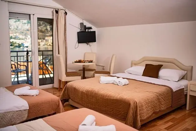 Stüdyo, Plaj Manzaralı