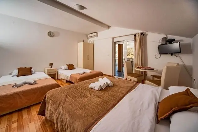 Stüdyo, Plaj Manzaralı