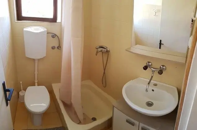 Standard Stüdyo (Orange)