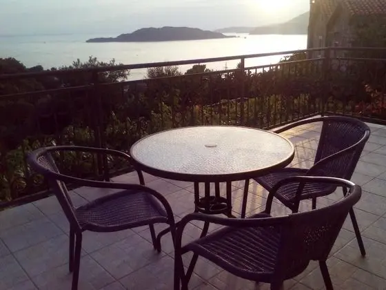 Stüdyo, Deniz Manzaralı (2 Adults)