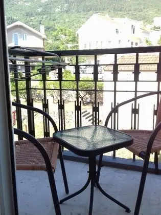 Apart Daire, Dağ Manzaralı