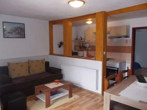 Comfort Apart Daire, Birden Çok Yatak, Bahçe Manzaralı