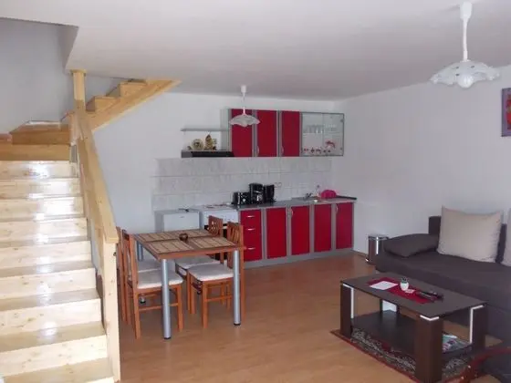 Deluxe Apart Daire, 2 Büyük (Queen) Boy Yatak, Bahçe Manzaralı