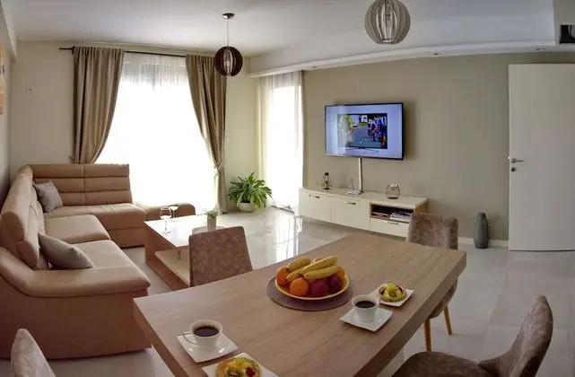 Apart Daire, Deniz Manzaralı