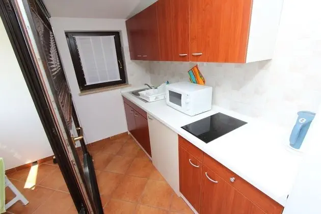 One Bedroom Apartment, Balcony (3 People)
