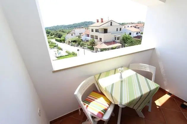 One Bedroom Apartment, Balcony (3 People)