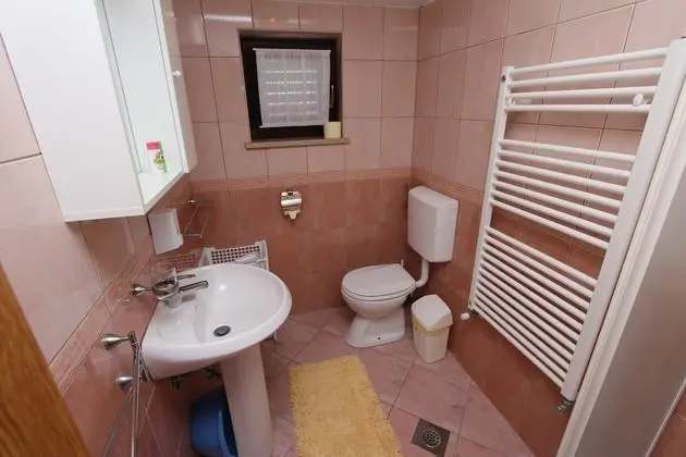 One Bedroom Apartment, Balcony (3 People)