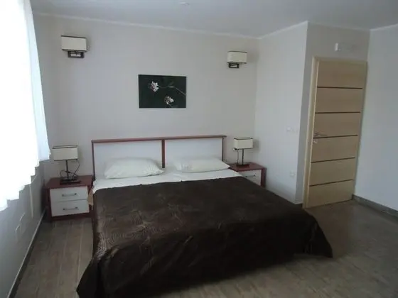 Superior Stüdyo, Balkon