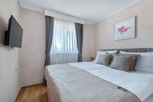 Deluxe Apart Daire
