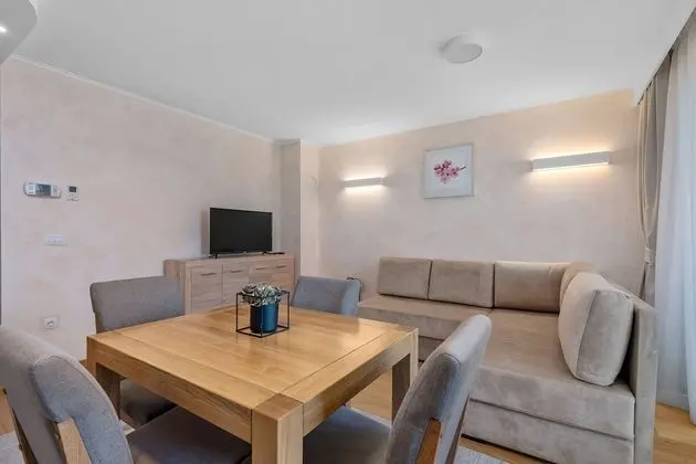 Deluxe Apart Daire