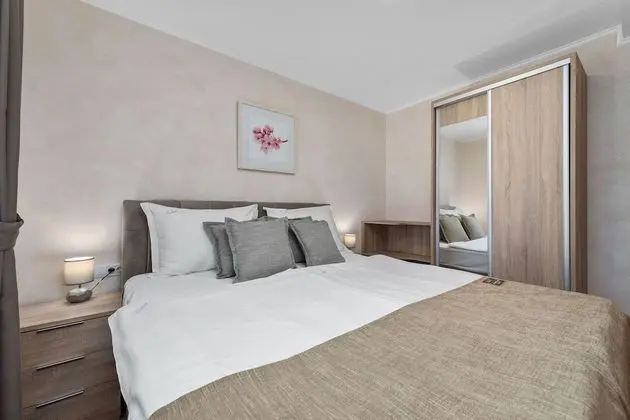 Deluxe Apart Daire