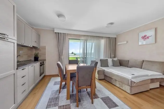Deluxe Apart Daire