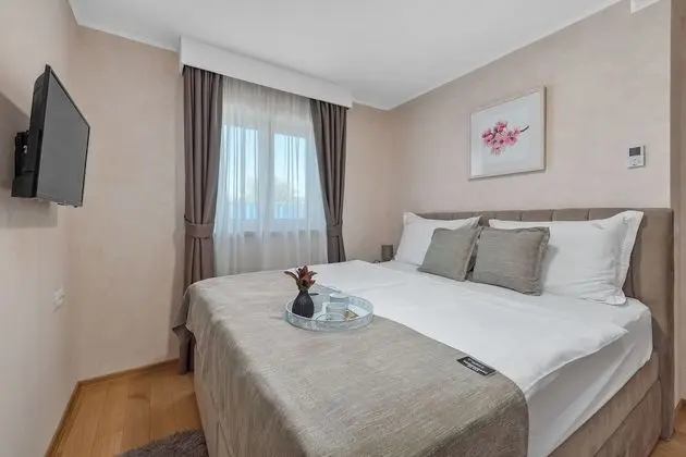 Deluxe Apart Daire