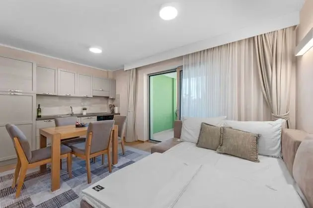Deluxe Apart Daire
