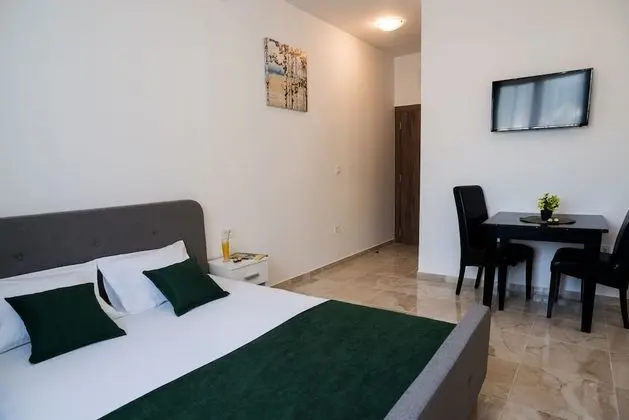 Comfort Stüdyo, Bahçe Manzaralı