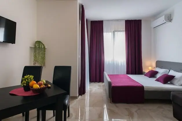 Family Stüdyo, Dağ Manzaralı