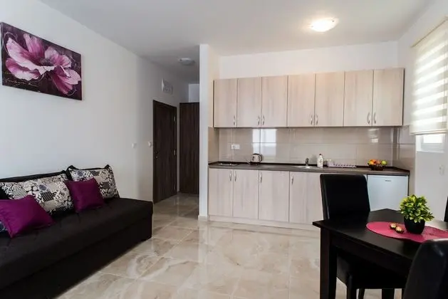 Family Stüdyo, Dağ Manzaralı