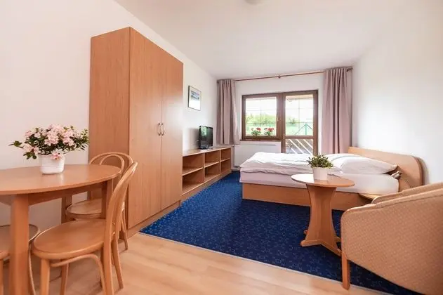 Tek Büyük Yataklı Oda, Balkon