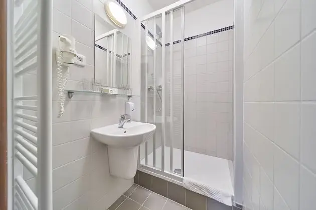 Two-Bedroom Apartment with Spa Package