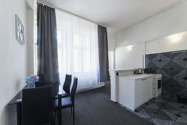 Apart Daire, 2 Yatak Odası, Sigara İçilmez, Mutfak