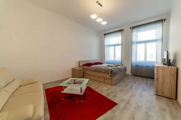 Apartment 3