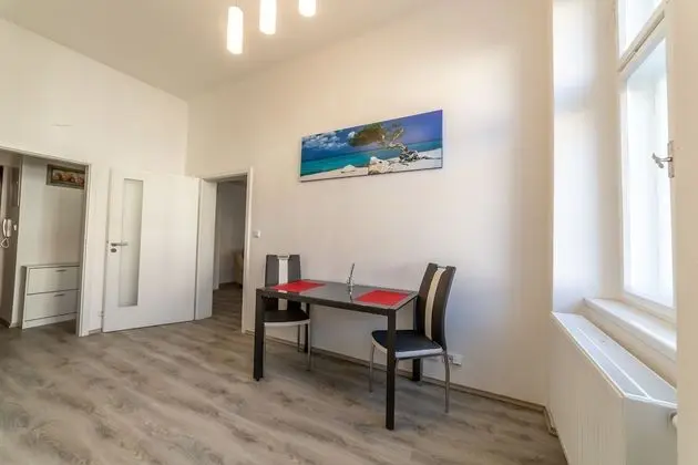 Apartment 3