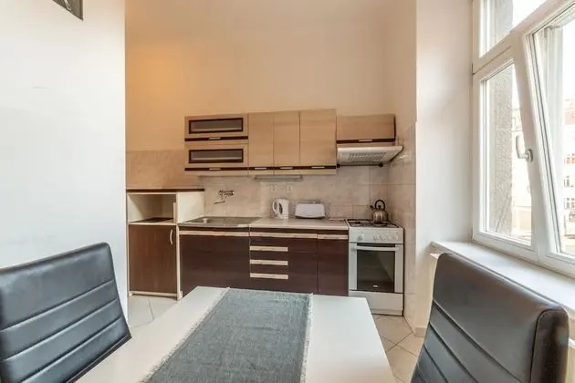 Apartment 4