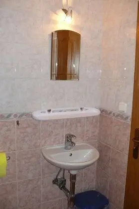 Üç Kişilik Oda, Balkon