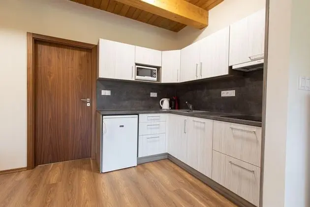 Deluxe Apart Daire, Teras