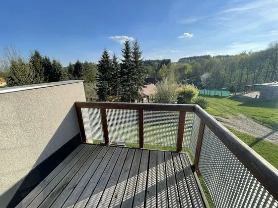 Deluxe Apart Daire, Teras