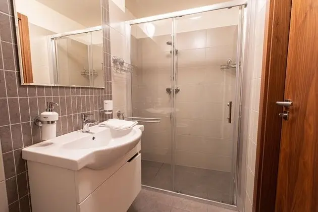 Deluxe Apart Daire, Teras