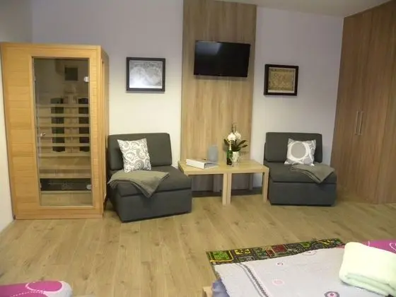 Standard Apart Daire, 1 Yatak Odası, Balkon (Kastanovy, + Infrasauna)