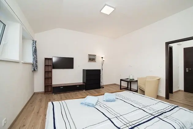 Apart Daire, 2 Yatak Odası, Küçük Mutfak (3)