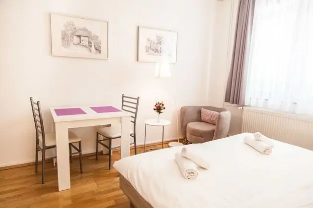 Deluxe Stüdyo Süit, Bahçe Manzaralı