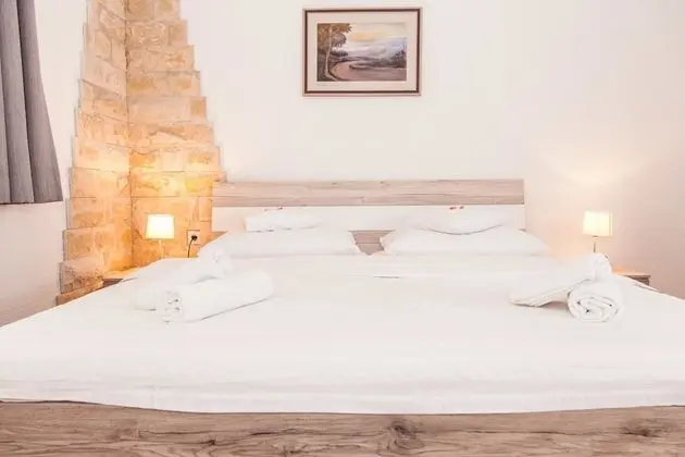 Deluxe Stüdyo Süit, Bahçe Manzaralı