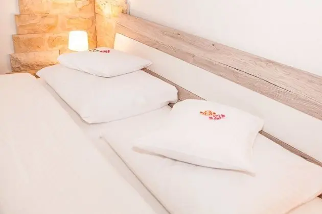 Deluxe Stüdyo Süit, Bahçe Manzaralı